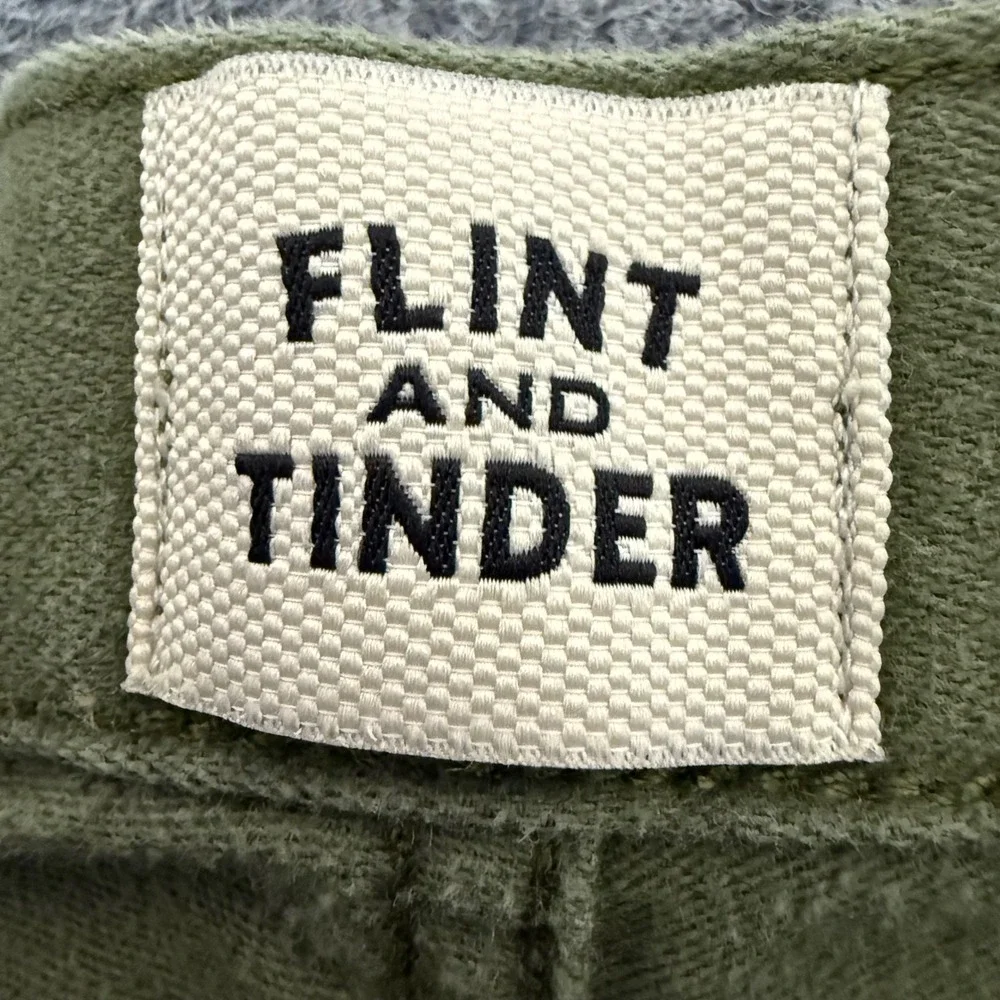 Flint and Tinder Pants Mens 34x30 Green Tapered Fit Casual Chino Stretch - Picture 2 of 10